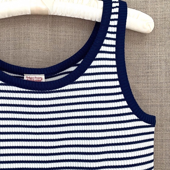 DonnKenny Tops - Vintage DonnKenny Tank Top